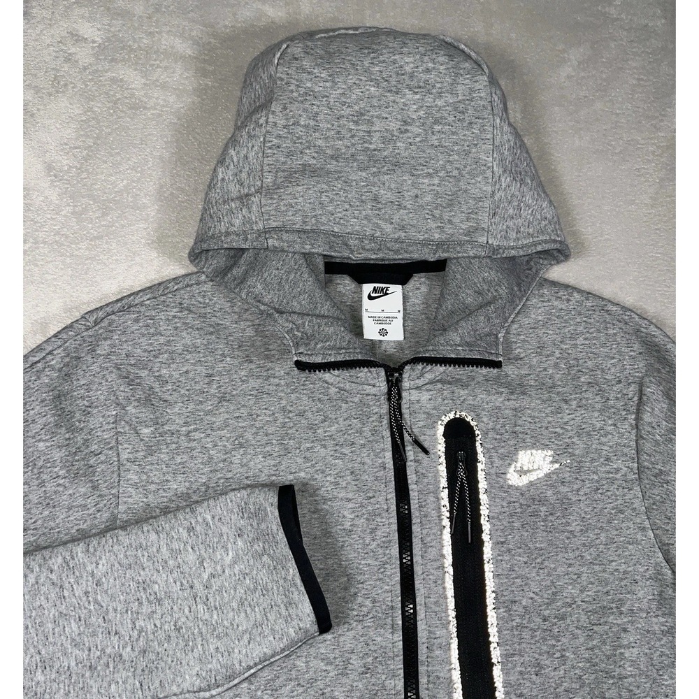 Nike Tech Fleece Full Zip Hoodie Men Medium Gray Heather Reflective DR9150-032
